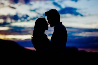 Dating a cancer woman - AstroLovely